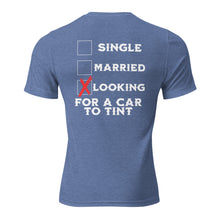 Load image into Gallery viewer, Looking - t-shirt