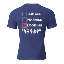 Load image into Gallery viewer, Looking - t-shirt