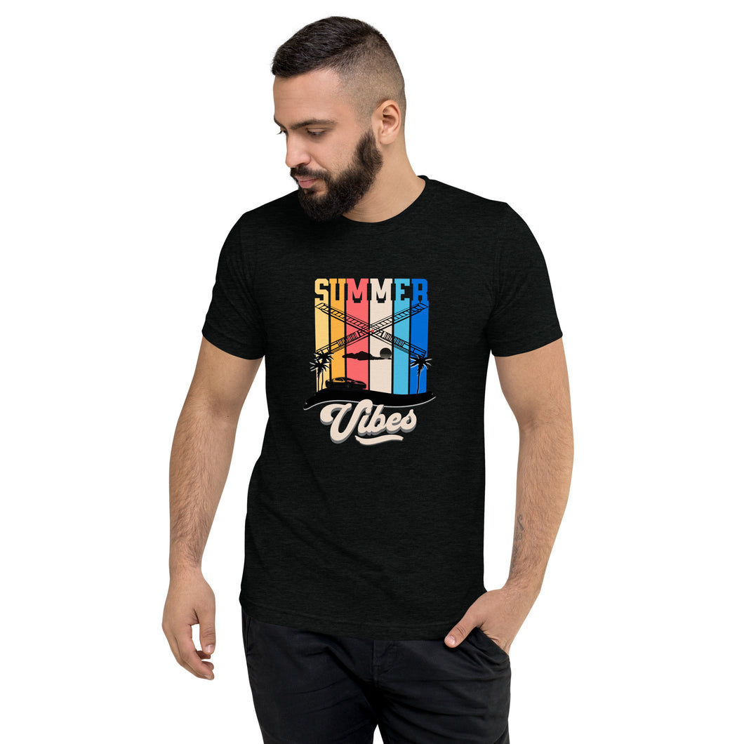 Summer Vibes - T-Shirt